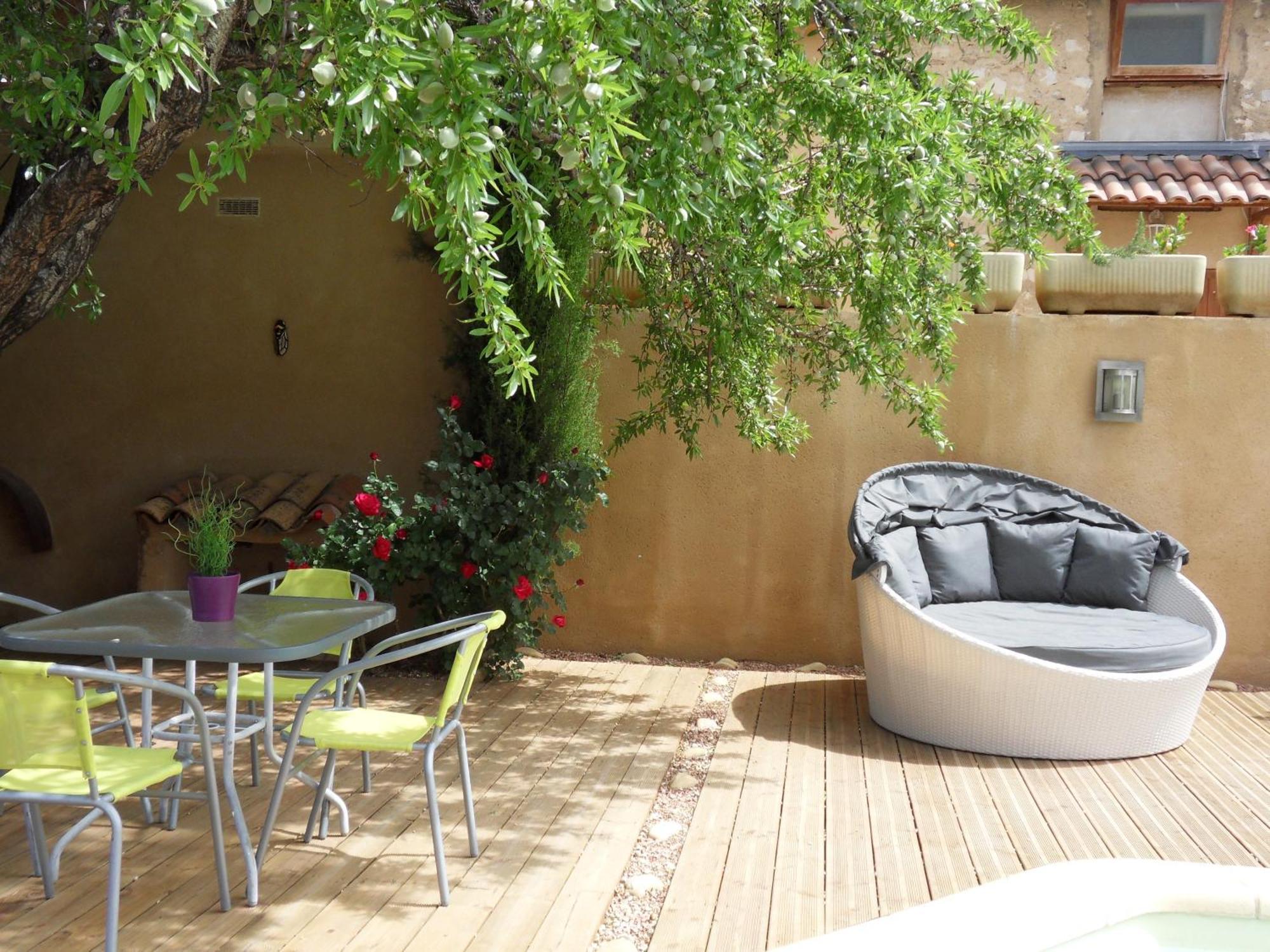 Le Jardin D'Ivana Chambres D'Hotes B&B Avec Piscine Chauffee Oppède Exteriör bild