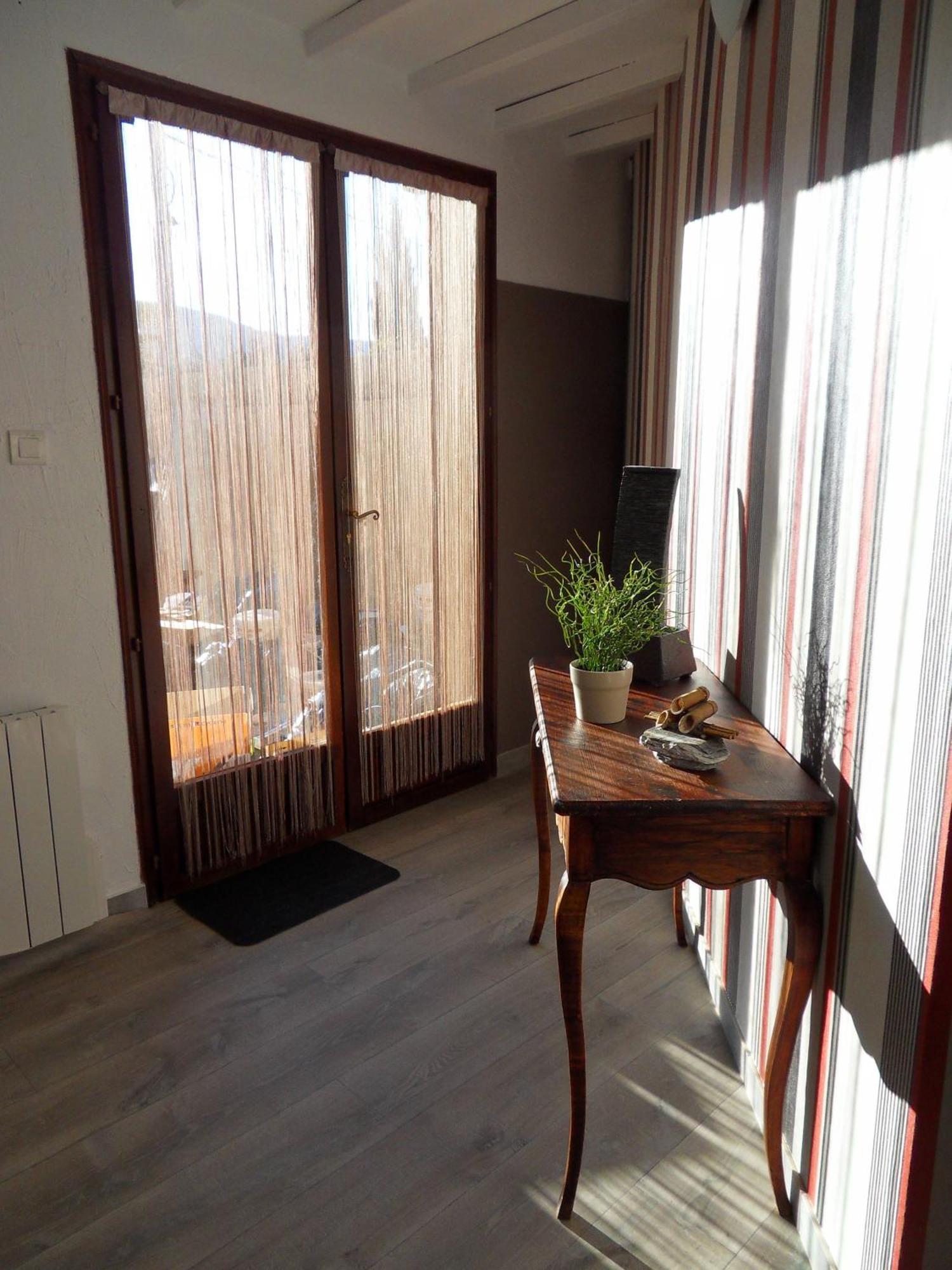 Le Jardin D'Ivana Chambres D'Hotes B&B Avec Piscine Chauffee Oppède Exteriör bild