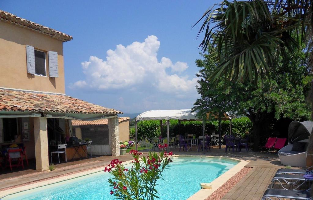 Le Jardin D'Ivana Chambres D'Hotes B&B Avec Piscine Chauffee Oppède Exteriör bild