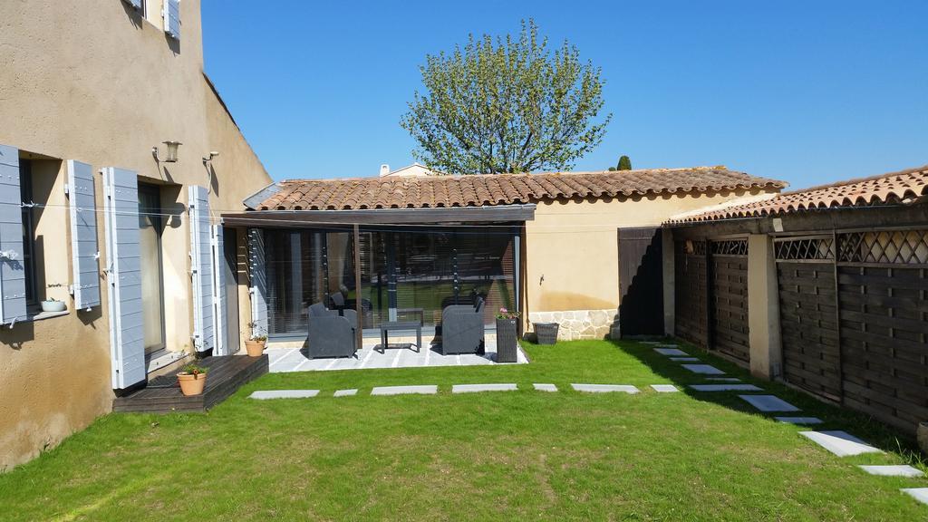Le Jardin D'Ivana Chambres D'Hotes B&B Avec Piscine Chauffee Oppède Exteriör bild