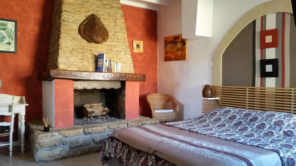 Le Jardin D'Ivana Chambres D'Hotes B&B Avec Piscine Chauffee Oppède Exteriör bild
