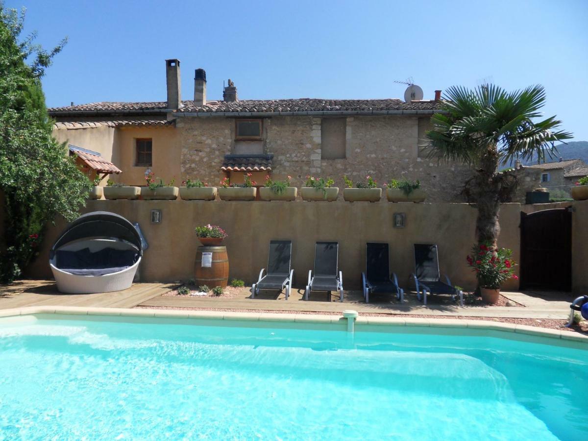 Le Jardin D'Ivana Chambres D'Hotes B&B Avec Piscine Chauffee Oppède Exteriör bild